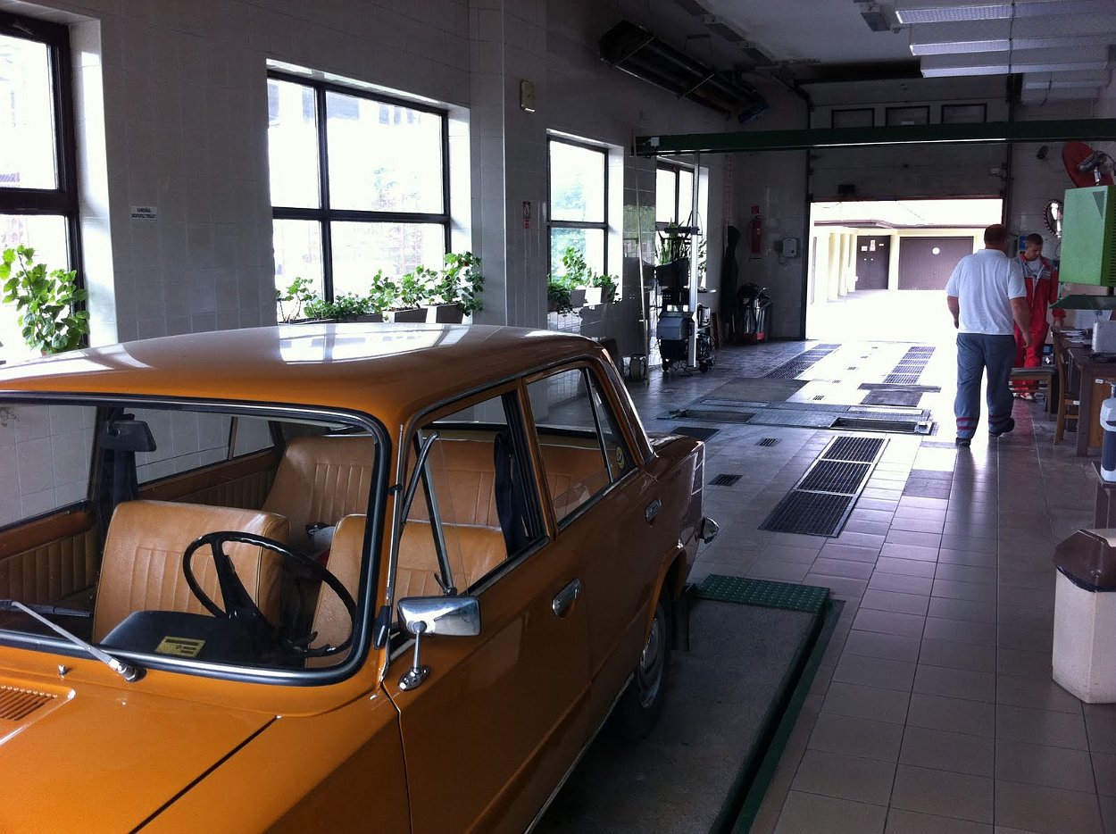 Lada100