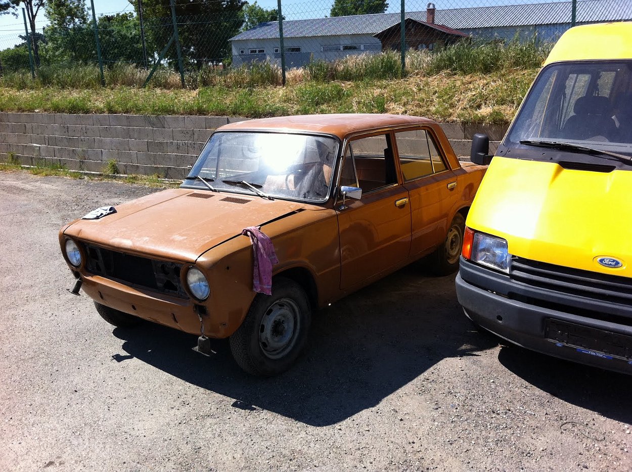 Lada 13
