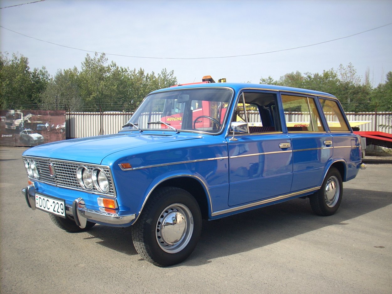 Куплю советское авто. ВАЗ 2103 универсал. Жигули ВАЗ 2103 универсал. ВАЗ 2103 универсал 1976. ВАЗ 2103 универсал опытный 1976.